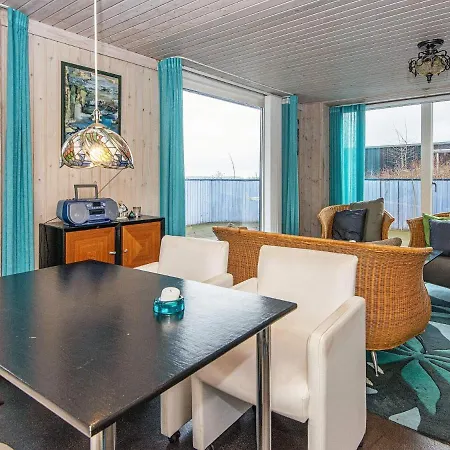 4 Person In Hébergement de vacances *